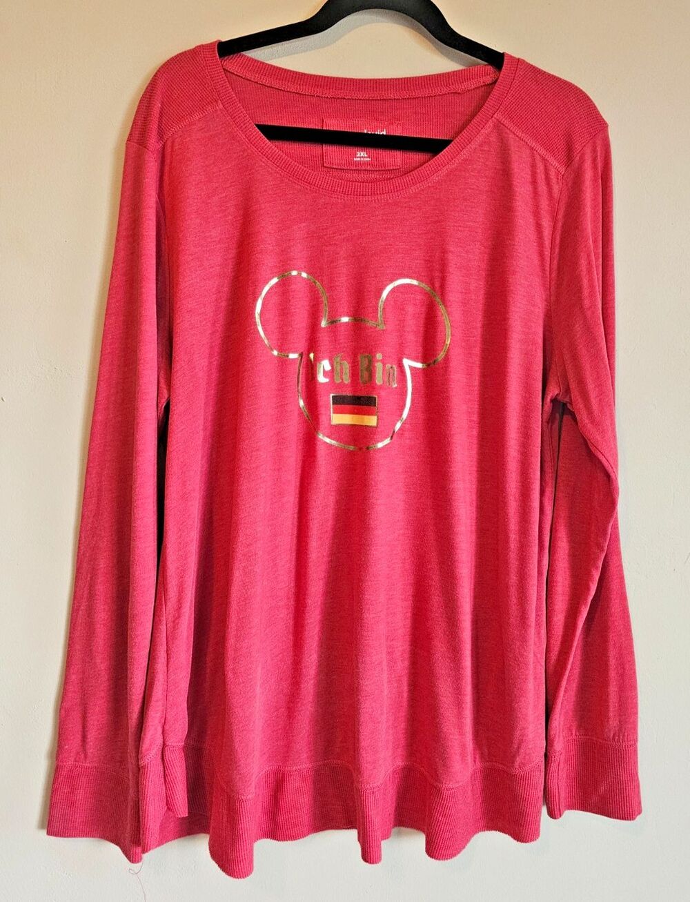 EPCOT Germany Pavilion Ich Bin T-Shirt Men's 2XL Red long sleeve, lightweight